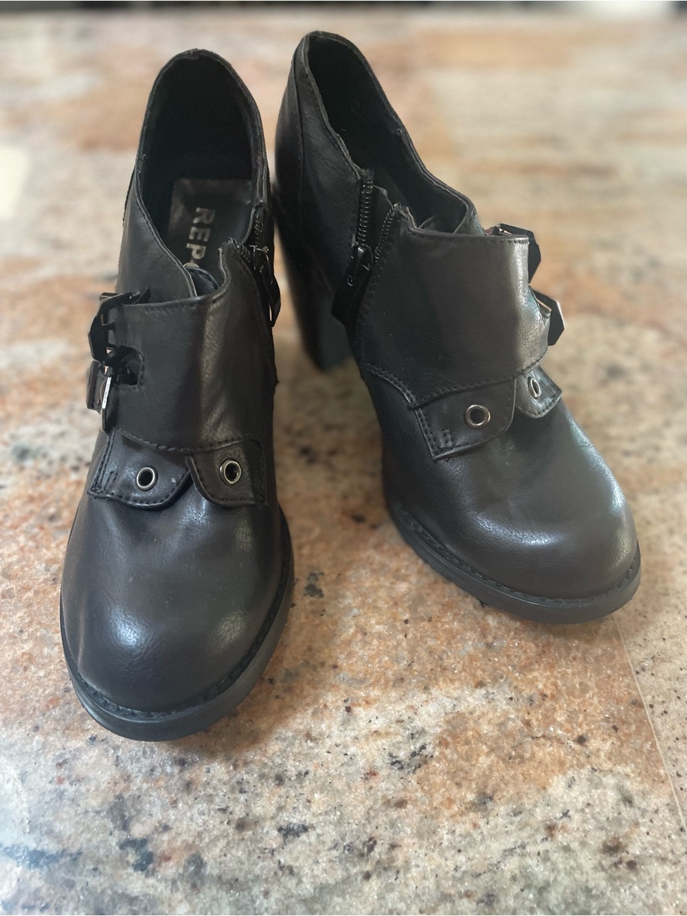 Report Black Leather Buckle Ankle Heeled Shoes